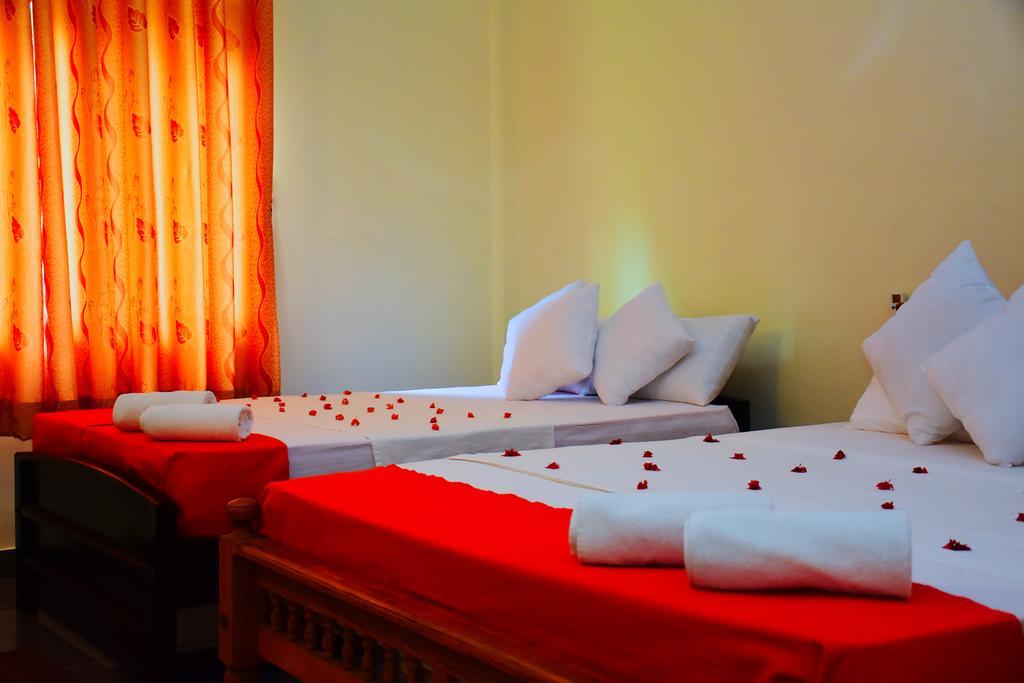 Mount View Hotel Polonnaruva Kültér fotó