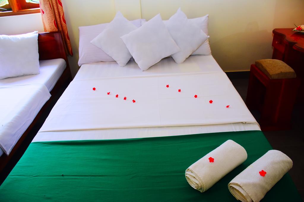 Mount View Hotel Polonnaruva Kültér fotó
